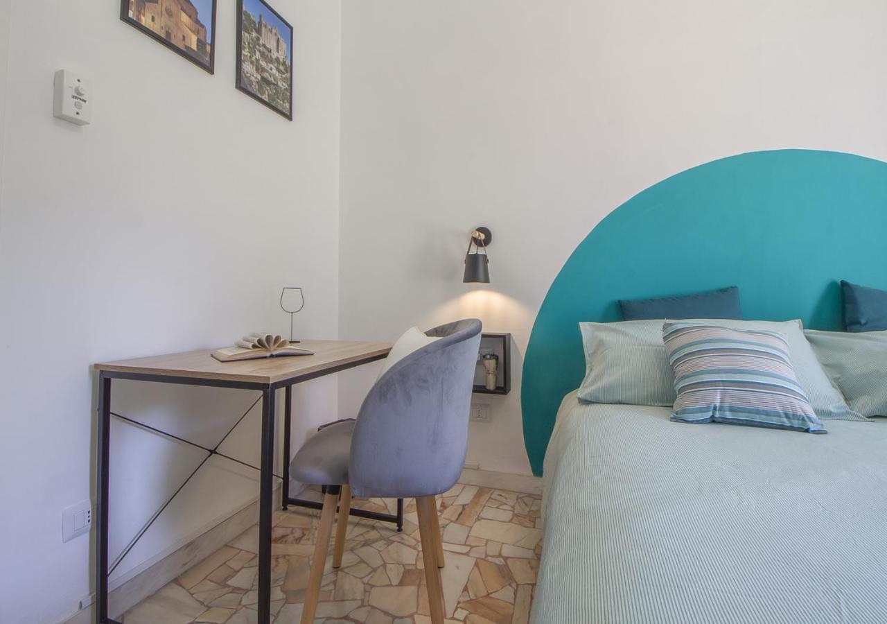 Residenza Matera Centro Con Parcheggio E Self Check-In Bagian luar foto