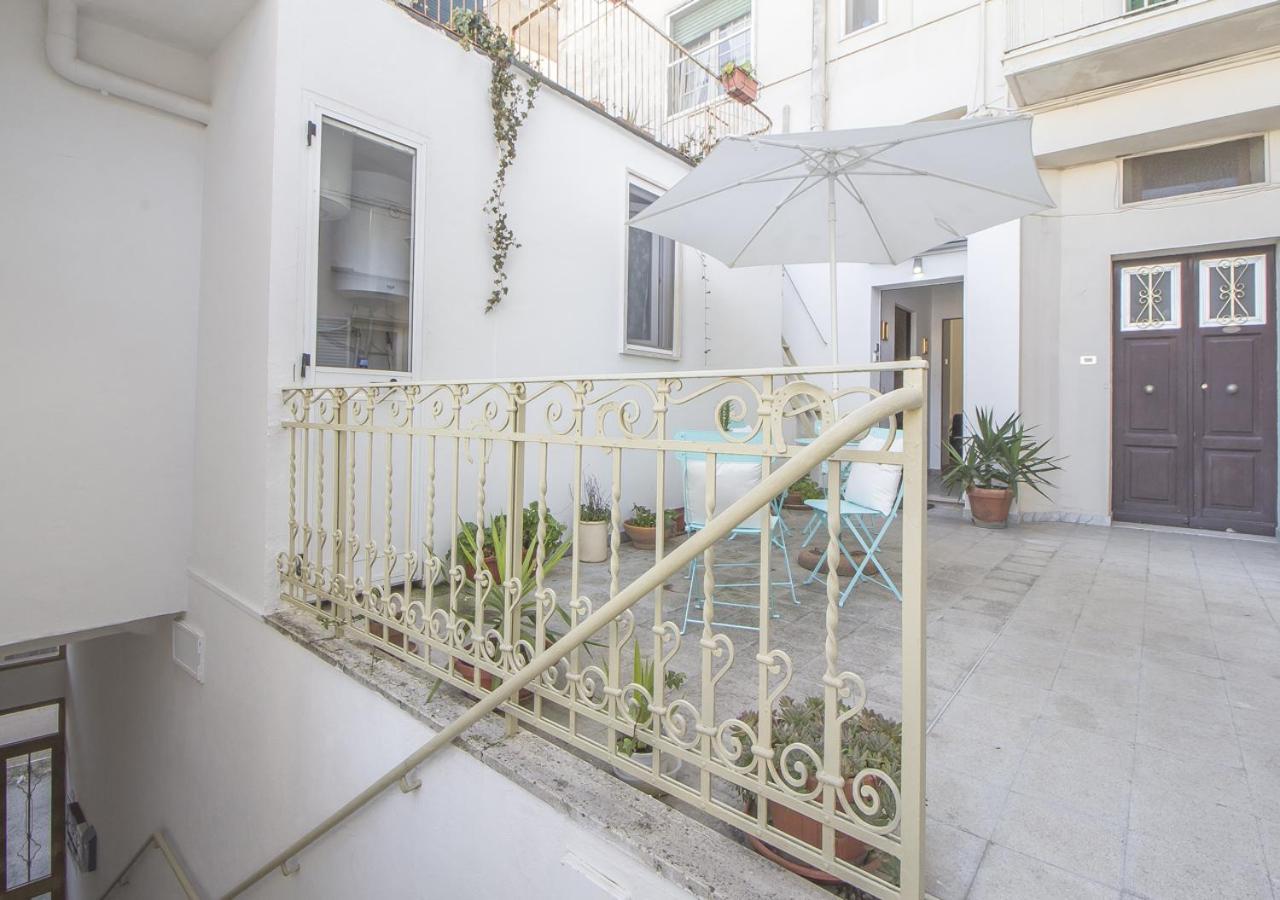 Residenza Matera Centro Con Parcheggio E Self Check-In Bagian luar foto